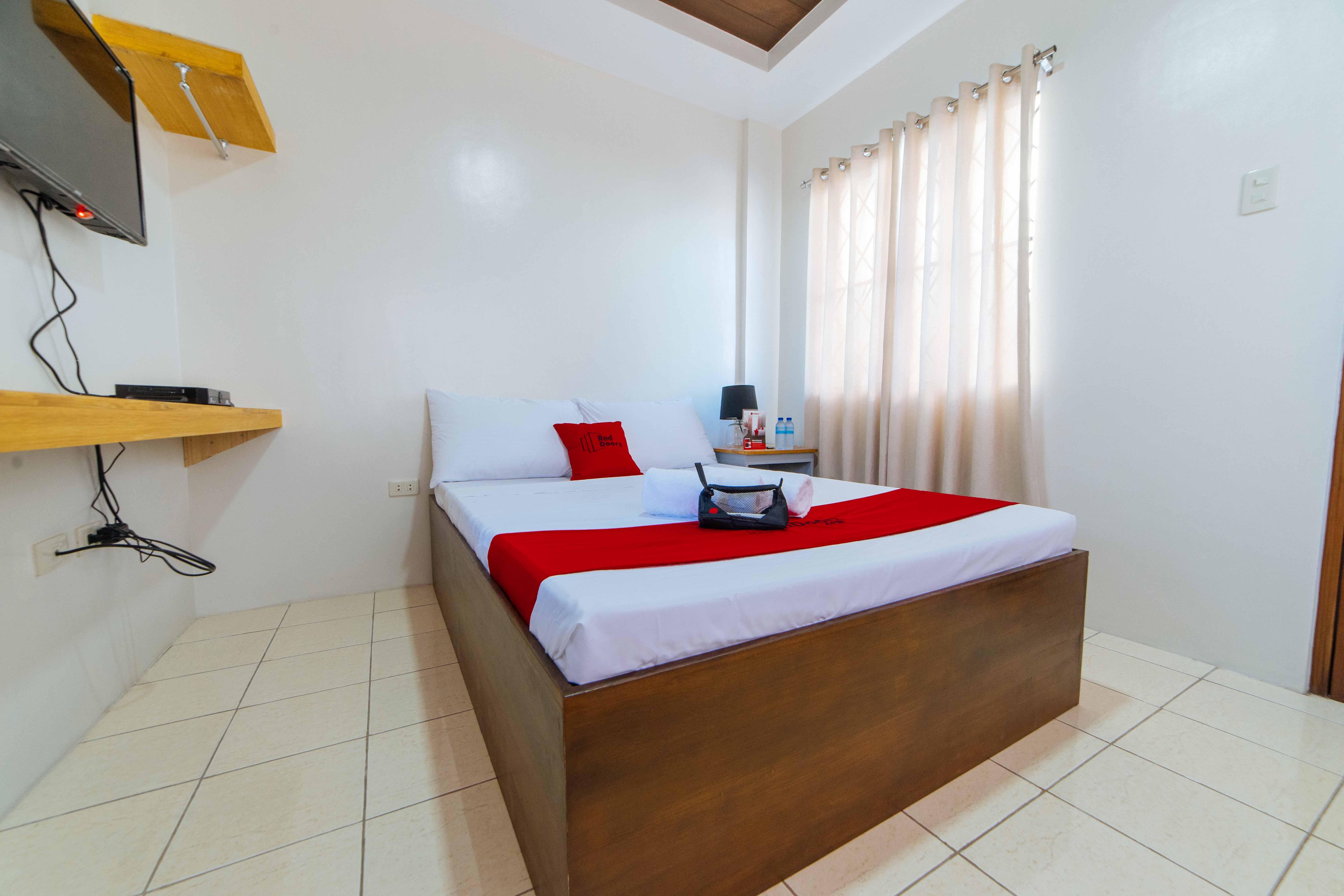 Reddoorz Plus @ Casa Lucia Sindalan San Fernando City Pampanga San Fernando (Pampanga) Exterior foto